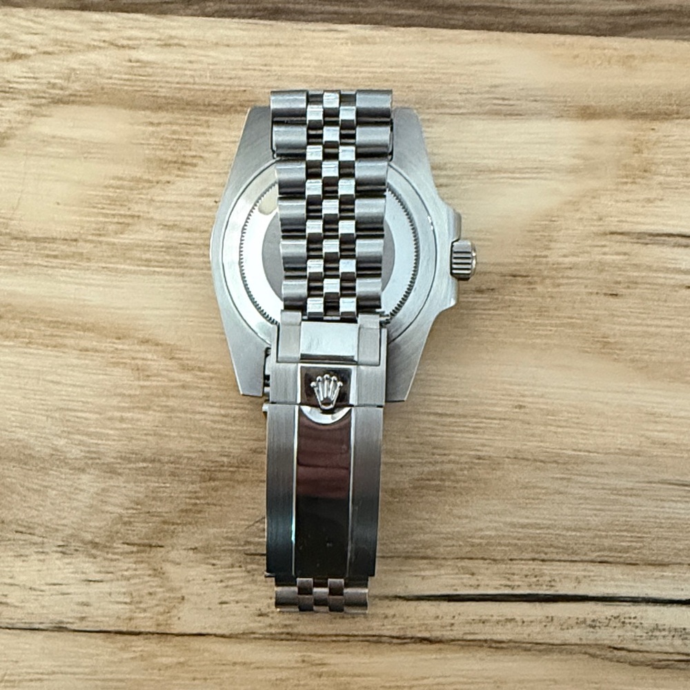 Batman Black Dial Watch - Picture 5 of 8